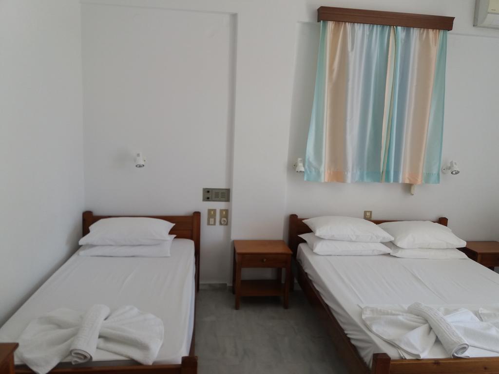 Heracles Hotel Spilion ภายนอก รูปภาพ
